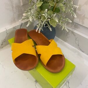 Gianni Bini Sunlight (Yellow) Sandals 8.5 EUC